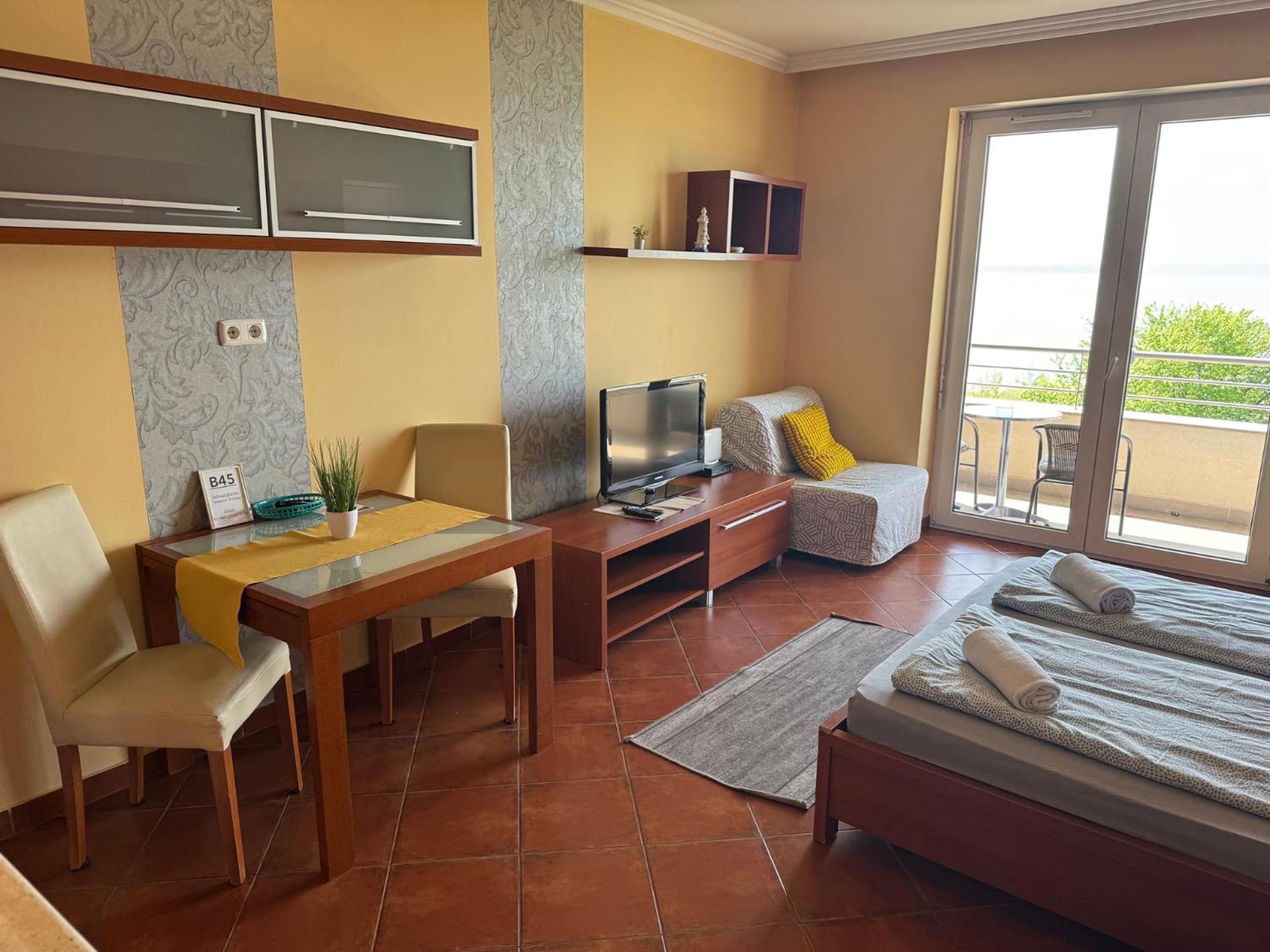Club218 Holiday Apartman Siófok Eksteriør billede