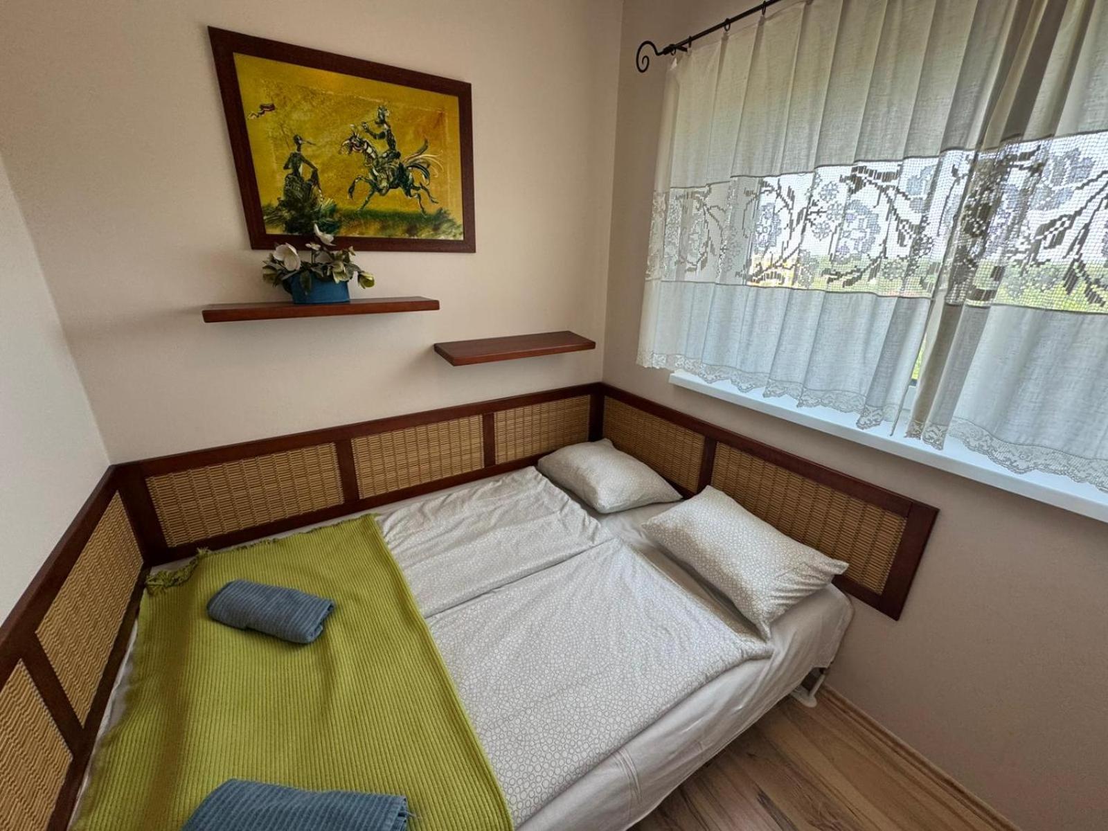 Club218 Holiday Apartman Siófok Eksteriør billede
